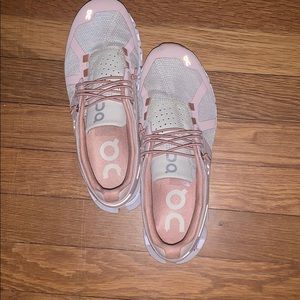 Pink On Cloud sneakers